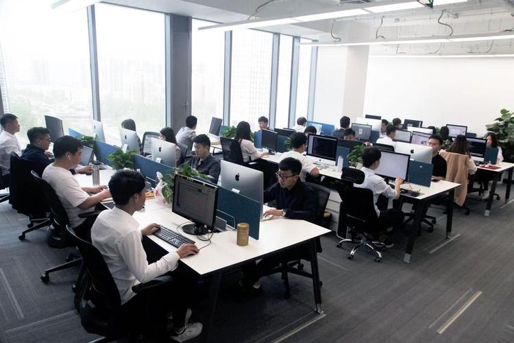 北京企业数智化转型的服务商样本 从网站建设到小程序开发的全链路